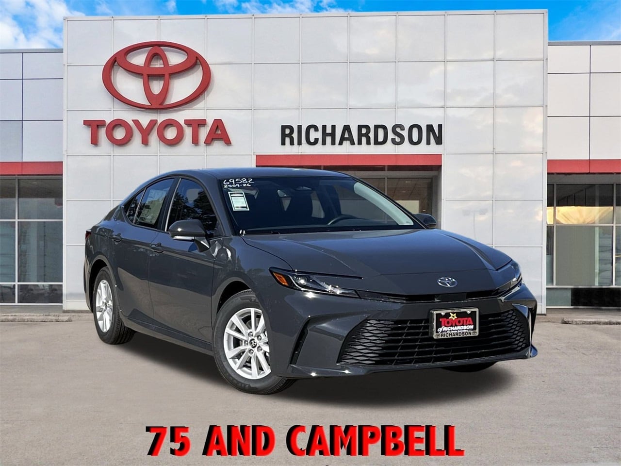 2026 Toyota Camry LE's photo