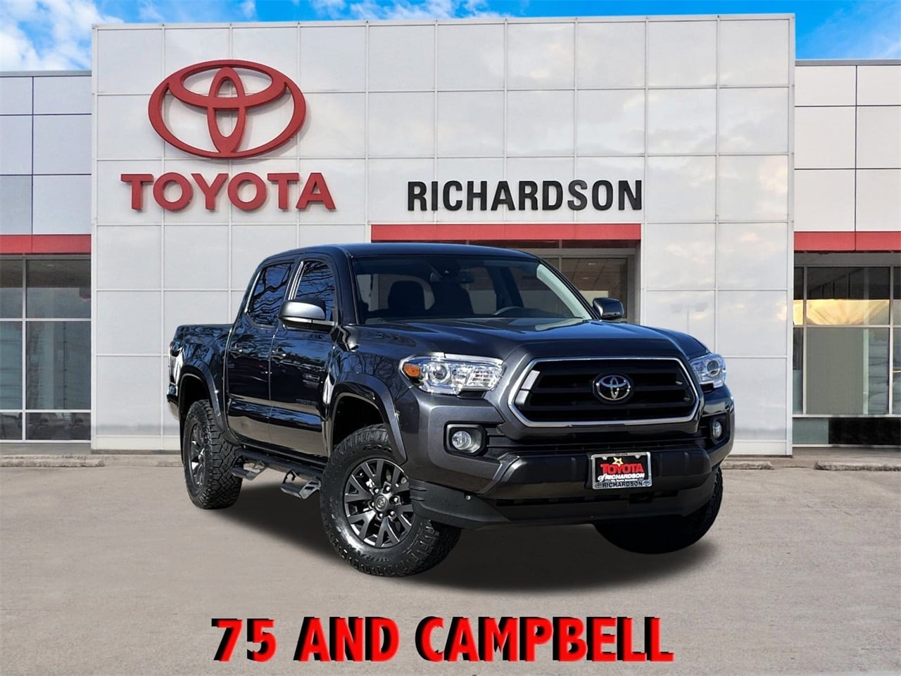 2023 Toyota Tacoma SR5's photo