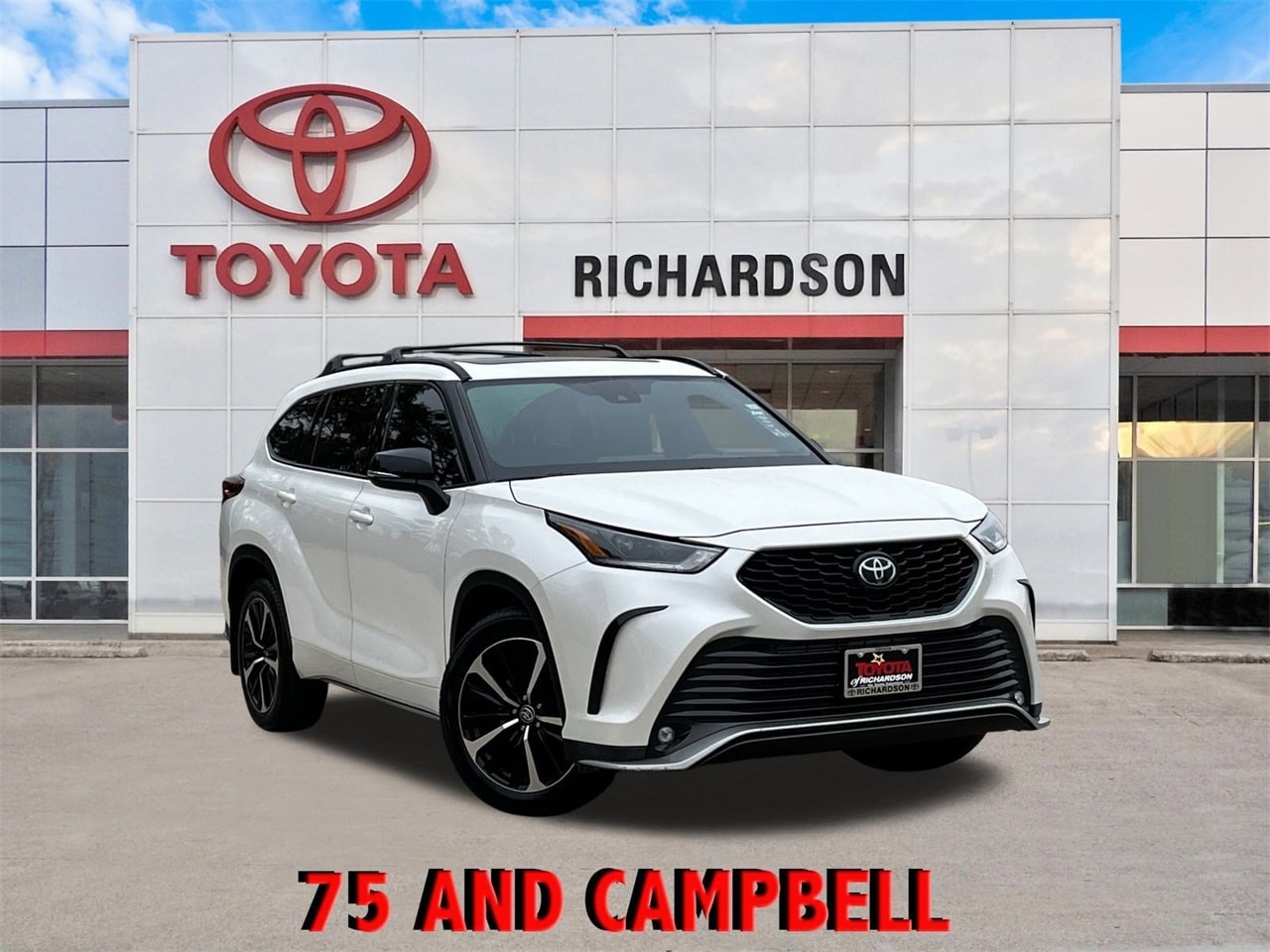 2021 Toyota Highlander XSE's photo