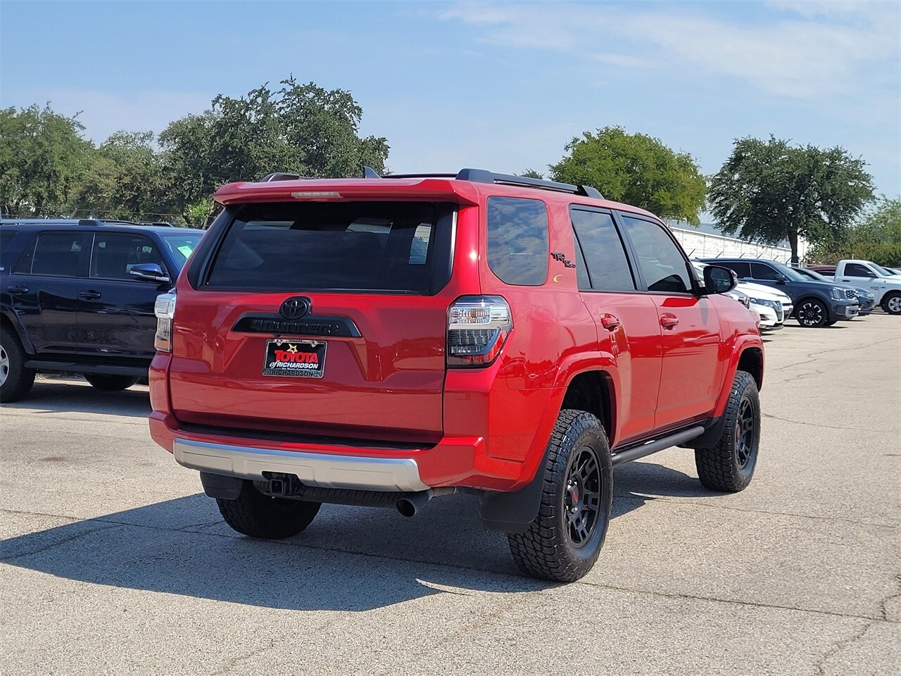 2024 Toyota 4Runner TRD Off-Road Premium photo 3