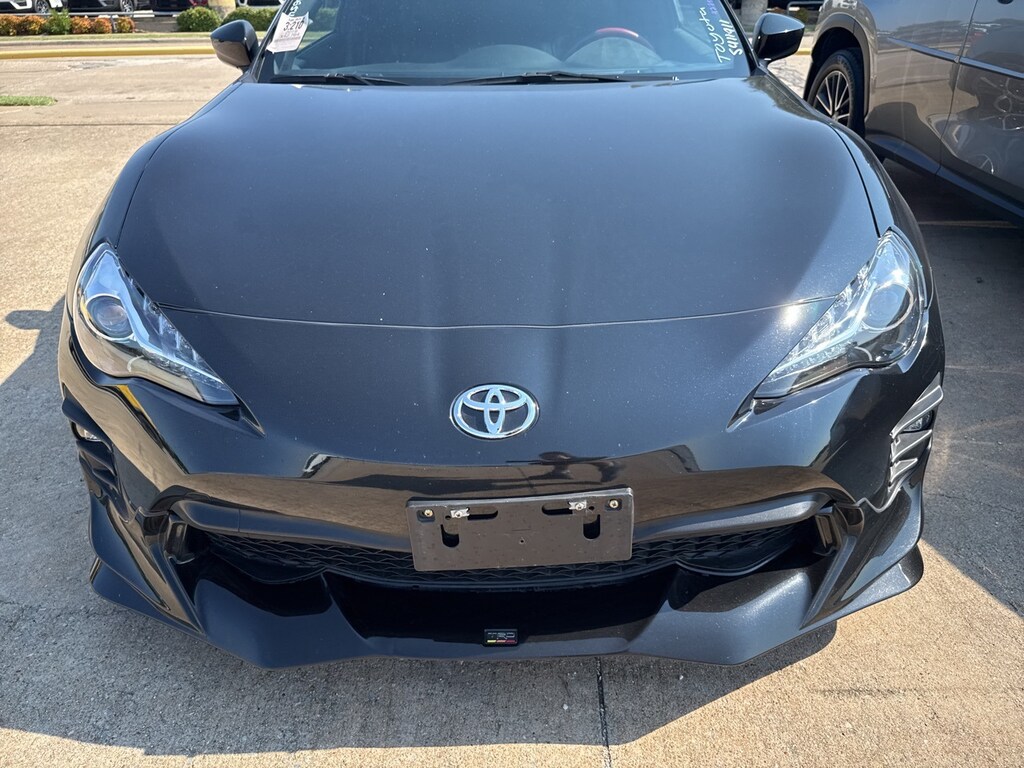 Used 2019 Toyota 86 TRD Special Edition w/18-in Alloy/Red Calipers Coupe