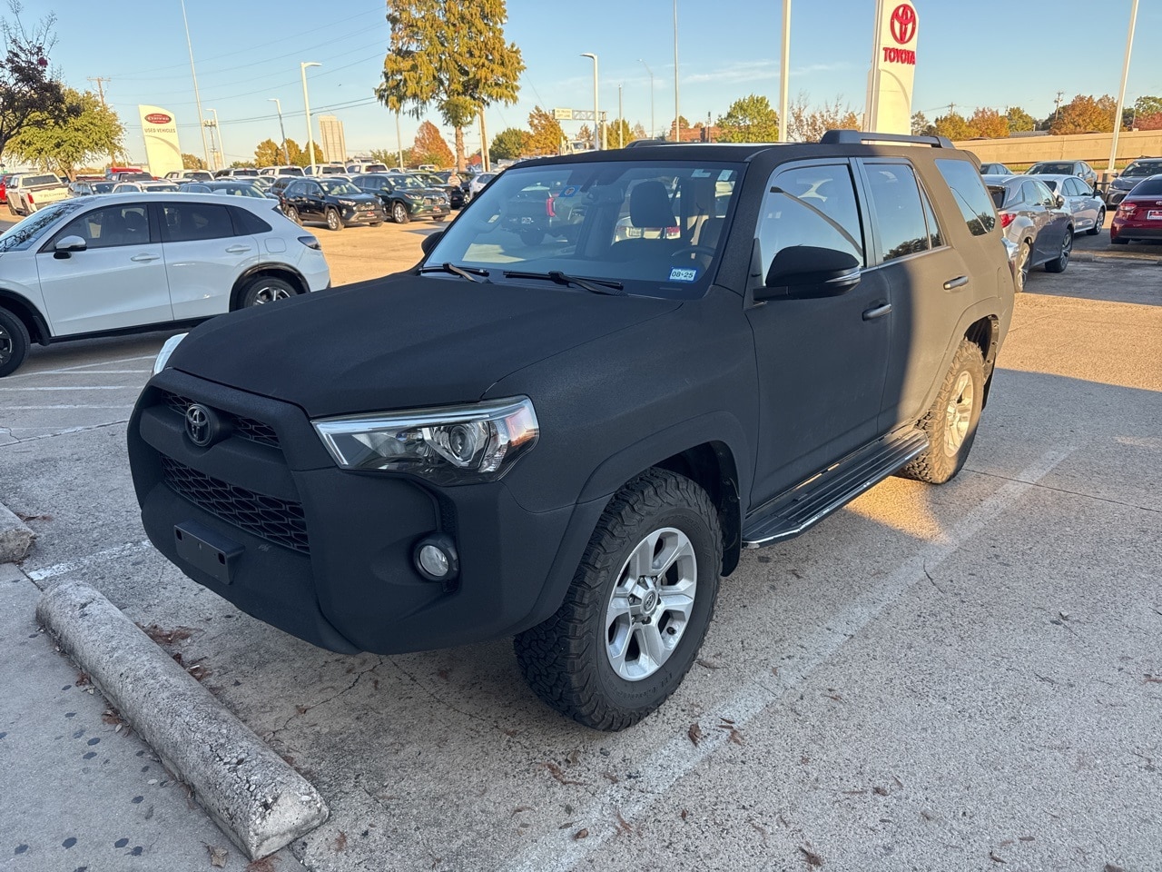 2017 Toyota 4Runner SR5 Premium's photo