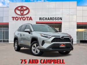 2025 Toyota RAV4 Hybrid XLE w/Sunroof/17-in Alloy Wheels SUV