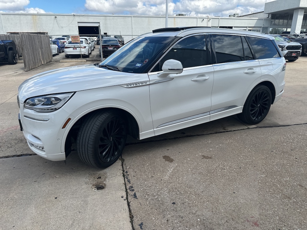 Used 2021 Lincoln Aviator Reserve w/Panoramic Vista Roof/22-in Black Alloy SUV