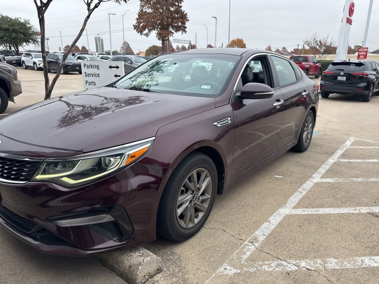 2020 Kia Optima LX's photo