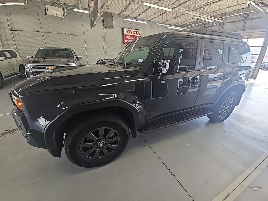 Used 2025 Toyota Land Cruiser Base Premium w/Moonroof/Leather/Alloy SUV