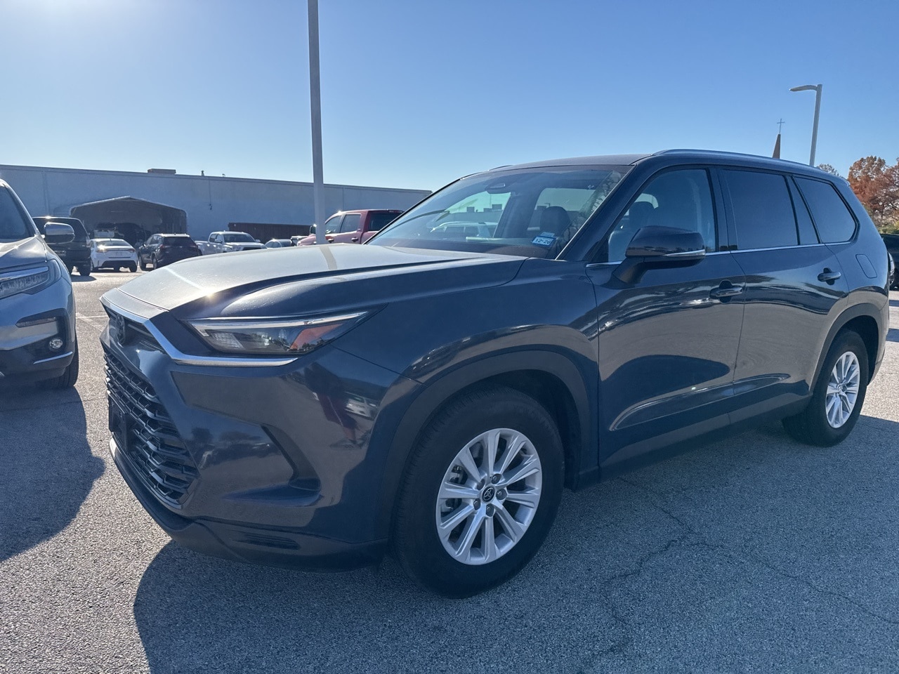 2025 Toyota Grand Highlander XLE's photo