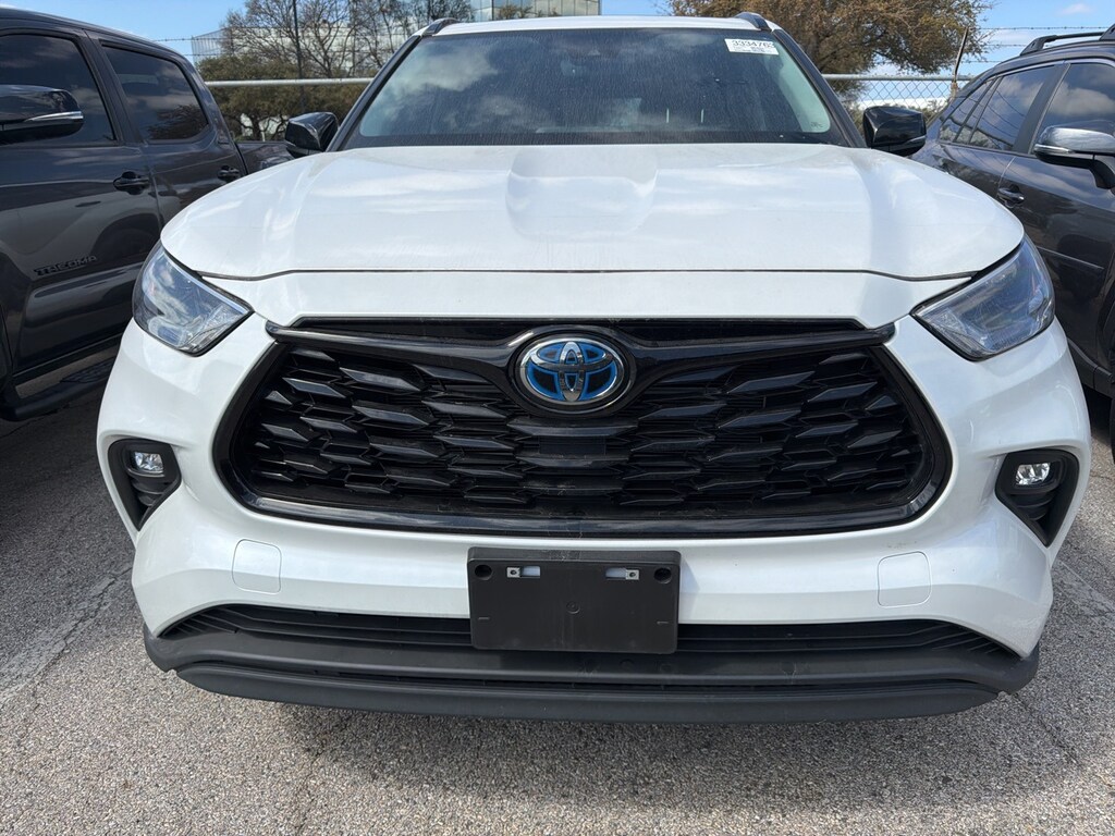 Used 2024 Toyota Highlander Hybrid XLE Nightshade Edition w/Sunroof/Leather SUV