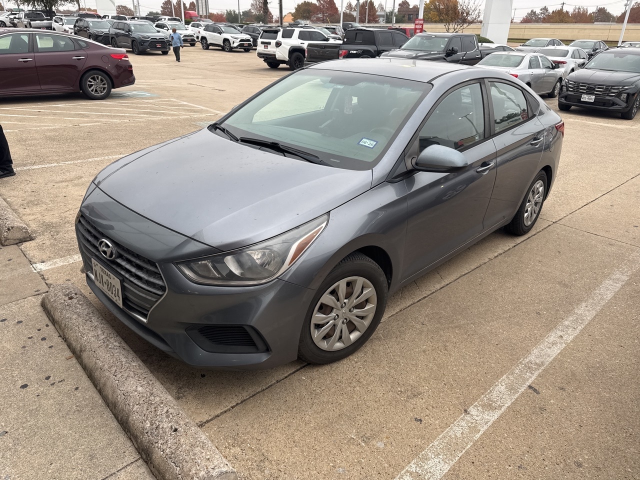2018 Hyundai Accent SE's photo
