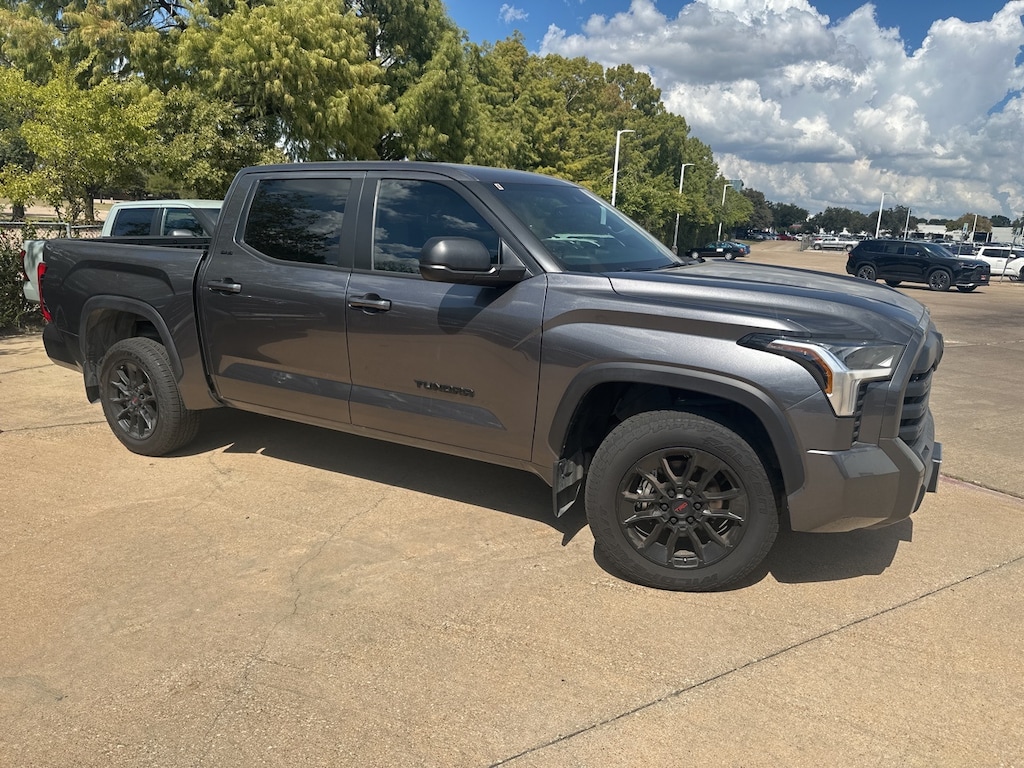 Used 2025 Toyota Tundra SR5 w/Boulder Softex Seat Trim Truck CrewMax