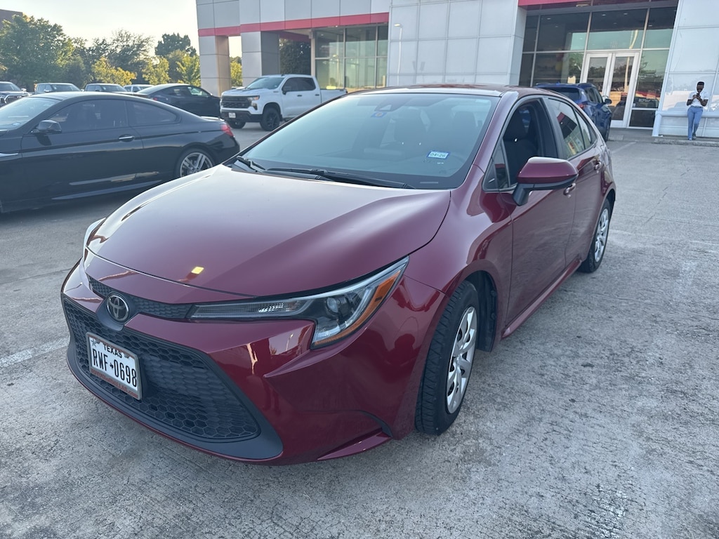 Used 2022 Toyota Corolla LE w/Exterior Parking Camera Rear Sedan