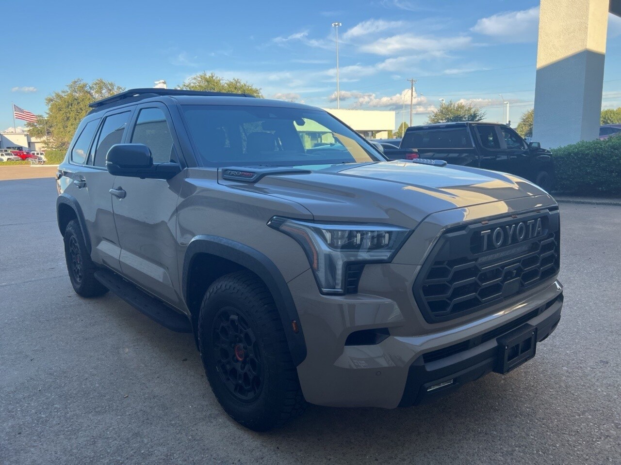 2025 Toyota Sequoia Pro photo 3