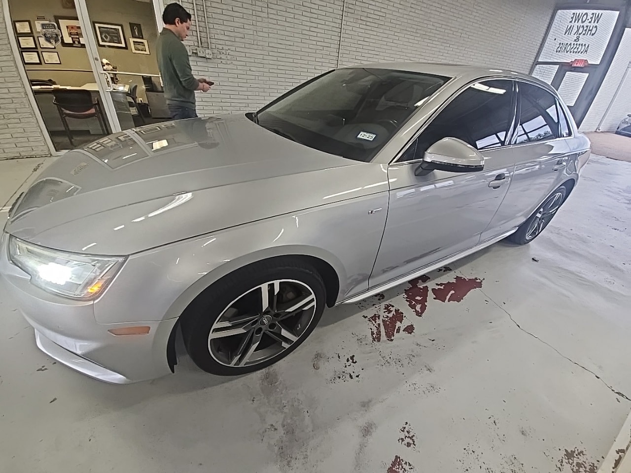 2018 Audi A4 Premium Plus's photo