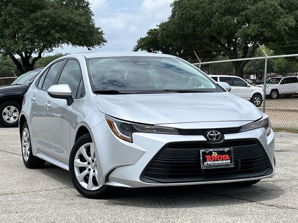 Used 2024 Toyota Corolla LE w/Radio: 8-Inch Toyota Audio Multimedia Sedan