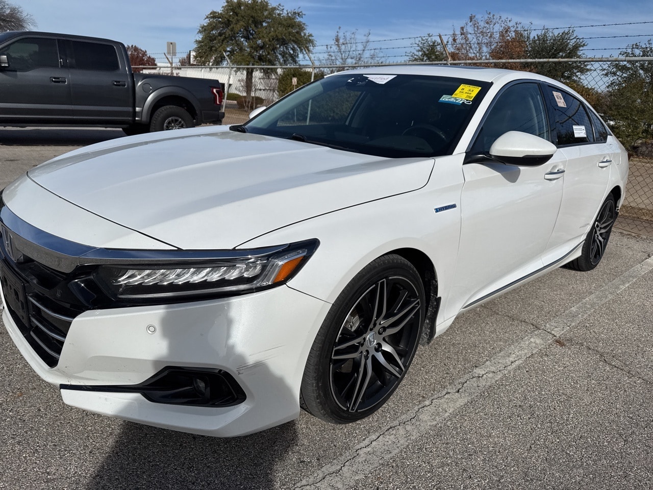 2021 Honda Accord Hybrid Touring's photo