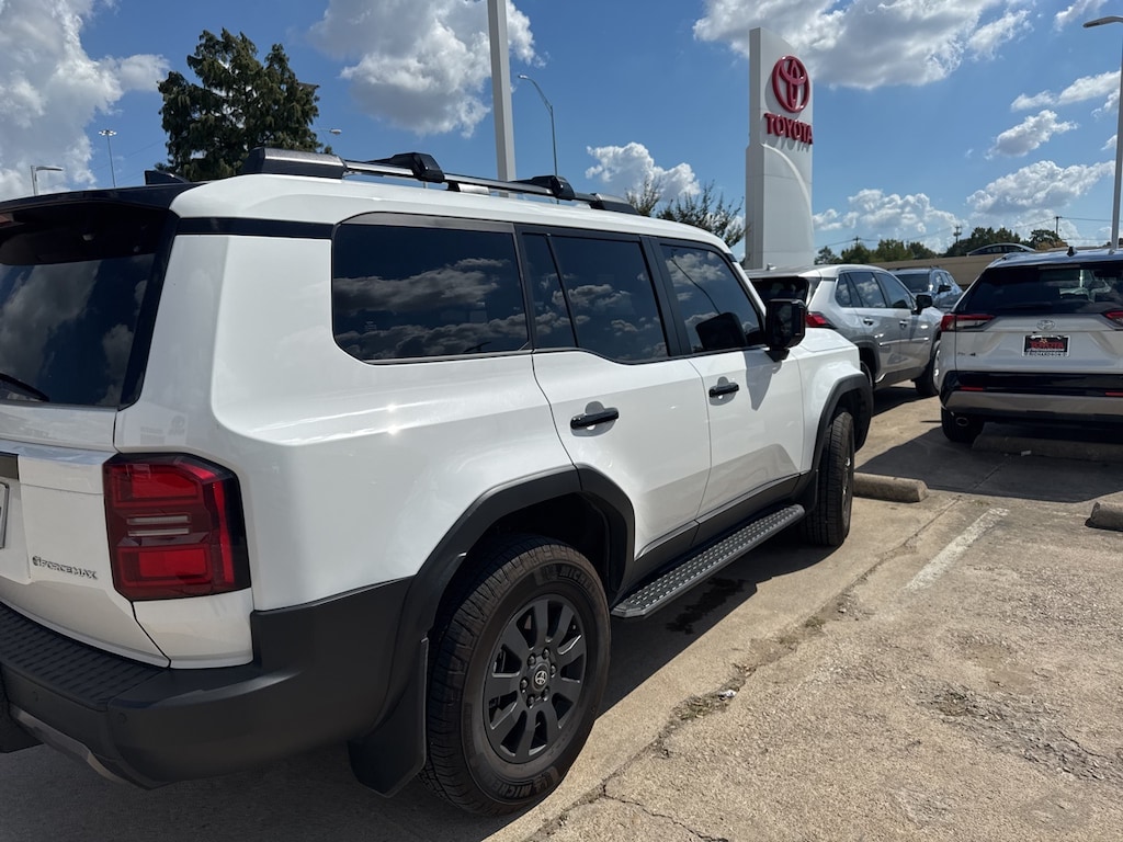 Used 2025 Toyota Land Cruiser Base Premium w/Sunroof/Navi/Leather SUV