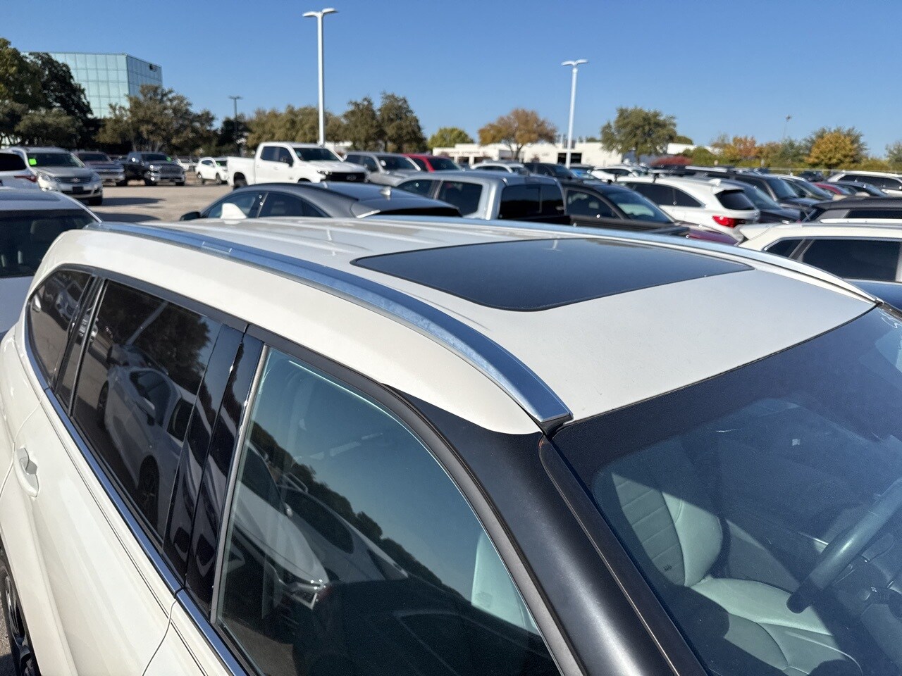 2021 Toyota Highlander Hybrid XLE photo 4