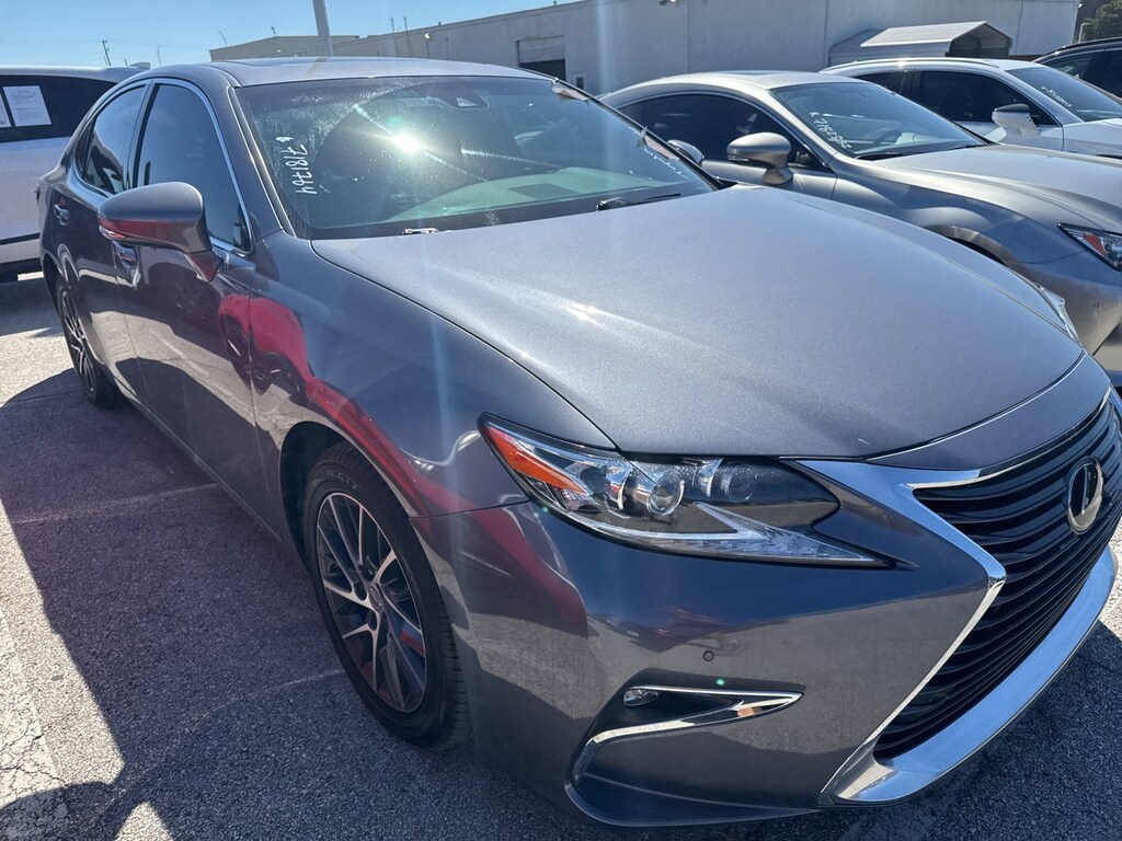 Used 2017 Lexus ES 350 350 Luxury w/Navigation/Power Trunk/SR/Lthr Sedan