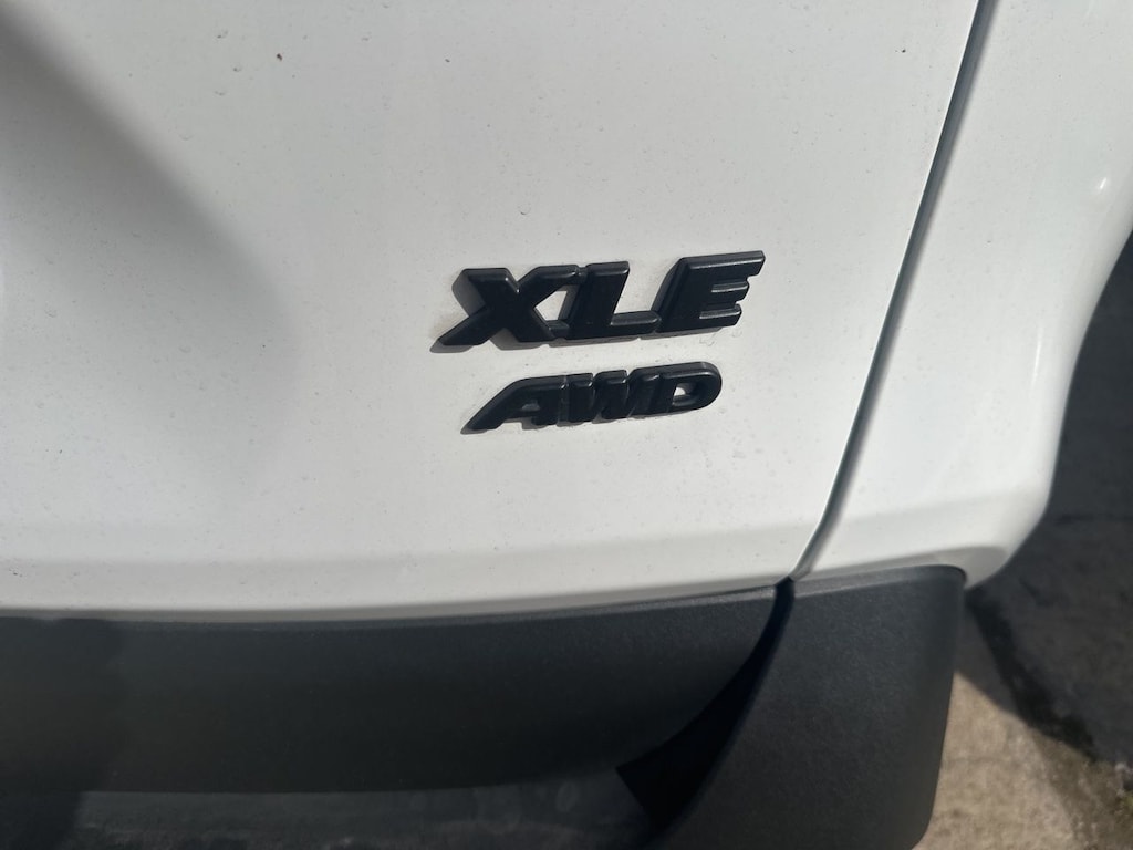 Used 2024 Toyota RAV4 XLE SUV