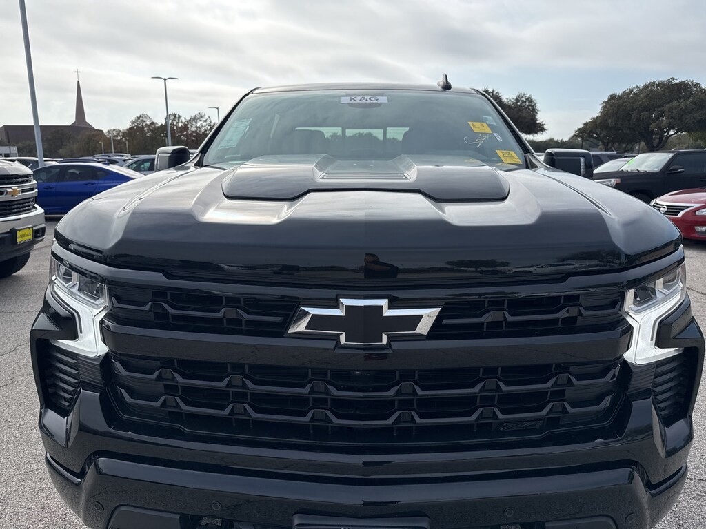 Used 2024 Chevrolet Silverado 1500 LT Trail Boss w/LT Trail Boss Premium Package Truck Crew Cab