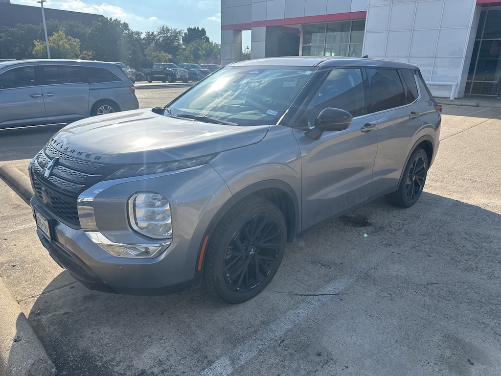 Used 2023 Mitsubishi Outlander SEL Black Edition w/Moonroof/Leather SUV
