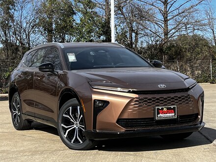 2025 Toyota Crown Signia XLE SUV