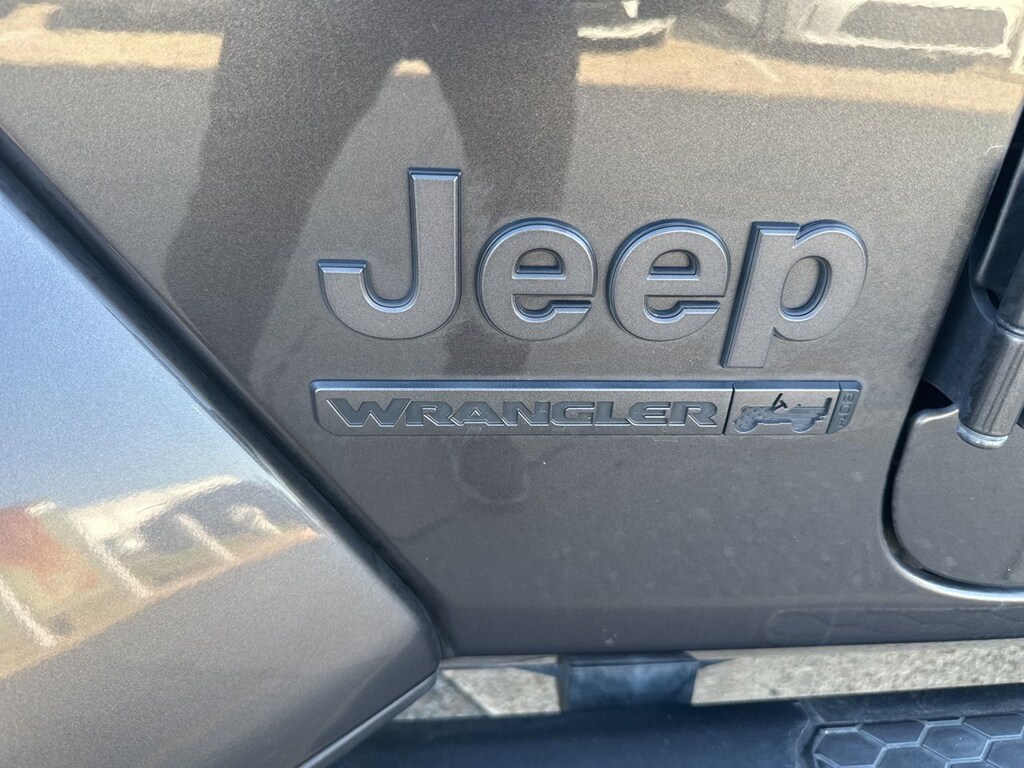 Used 2021 Jeep Wrangler Sport w/Cold Weather Group/Technology Package SUV