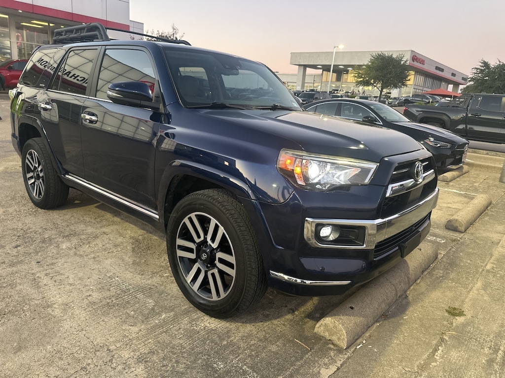 Used 2022 Toyota 4Runner Limited w/Third-row Seating/Nav/Lthr/SR SUV
