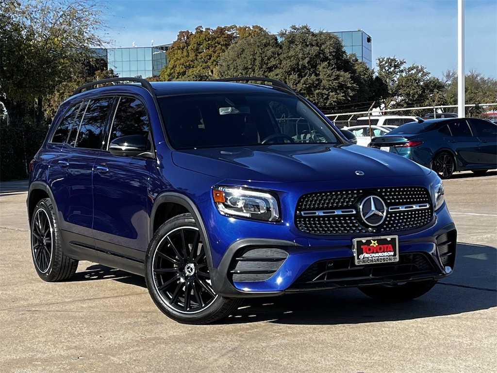 Used 2021 Mercedes-Benz GLB 250 GLB 250 Premium w/AMG Line/Night Pkg/Pano-Roof SUV