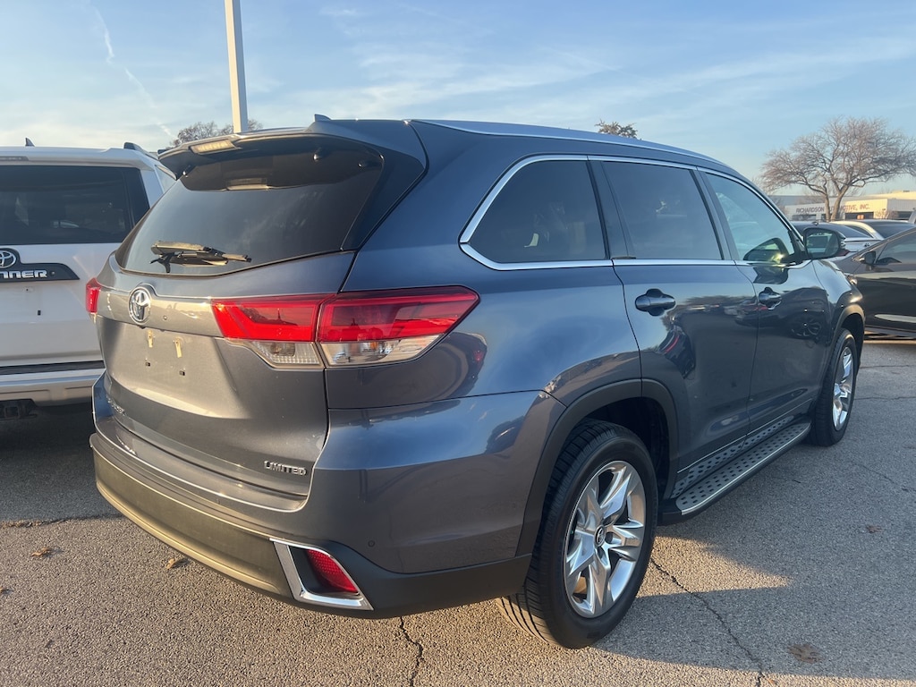 Used 2018 Toyota Highlander Limited SUV