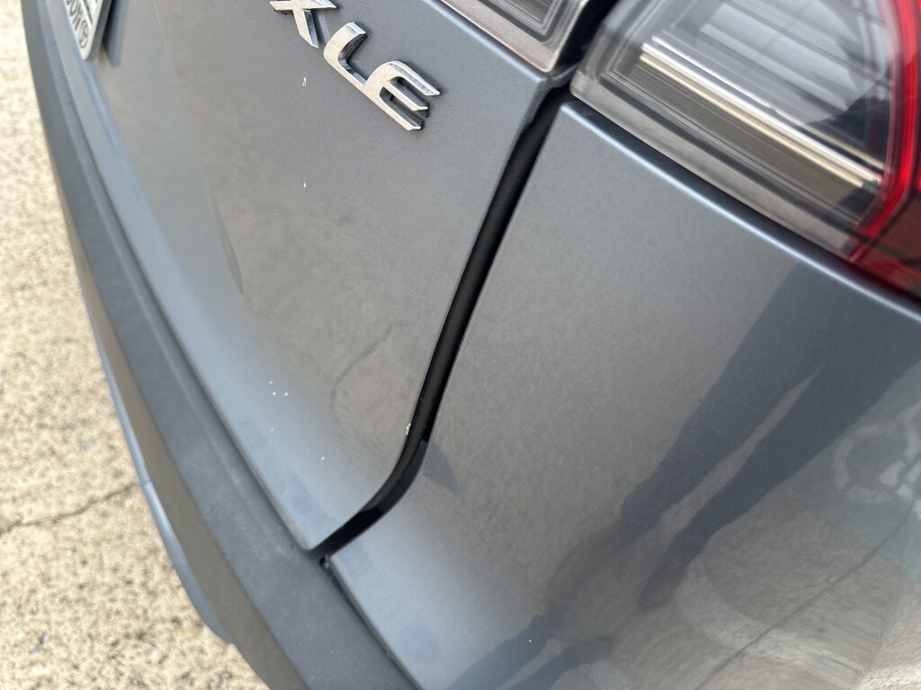 Used 2022 Toyota Corolla Cross XLE w/Sunroof and Power Back Door SUV