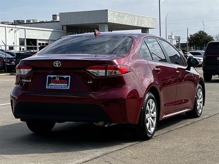 2025 Toyota Corolla LE w/8-Inch Toyota Audio Multimedia Sedan