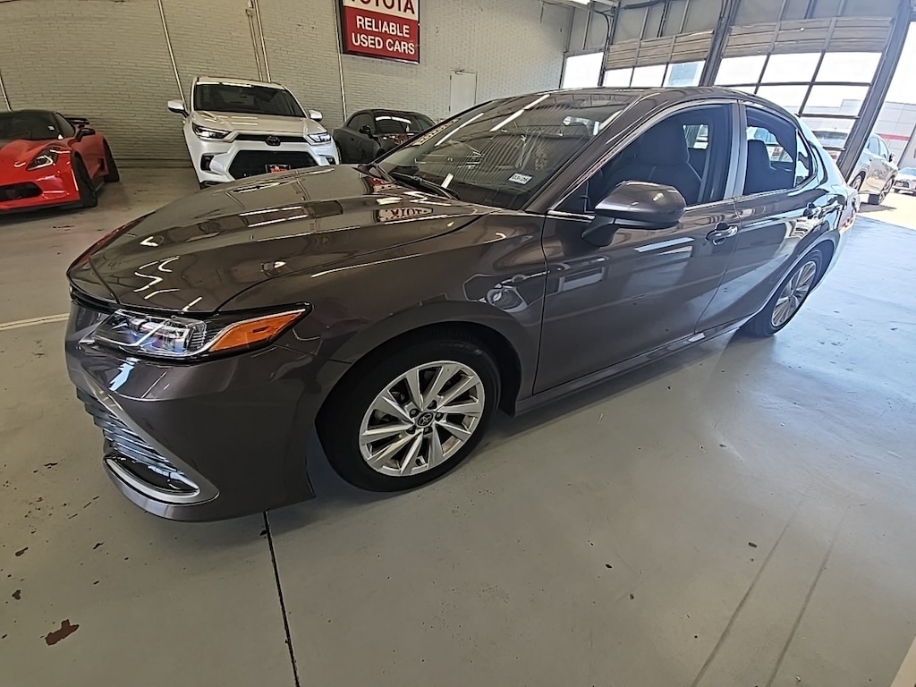 Used 2023 Toyota Camry LE w/Super Low Miles w/17 Inch Alloy Sedan