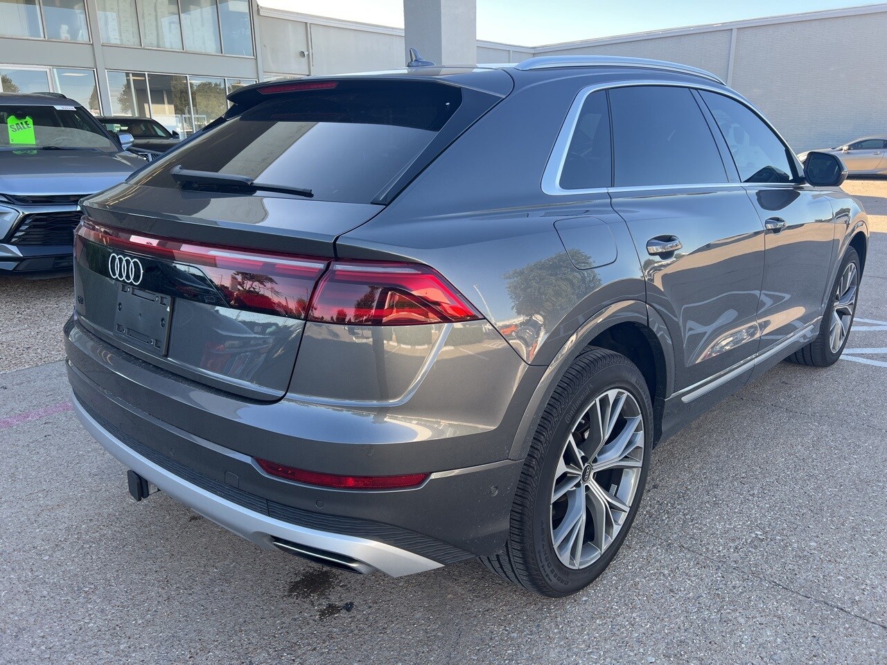 2024 Audi Q8 55 Premium Plus photo 4