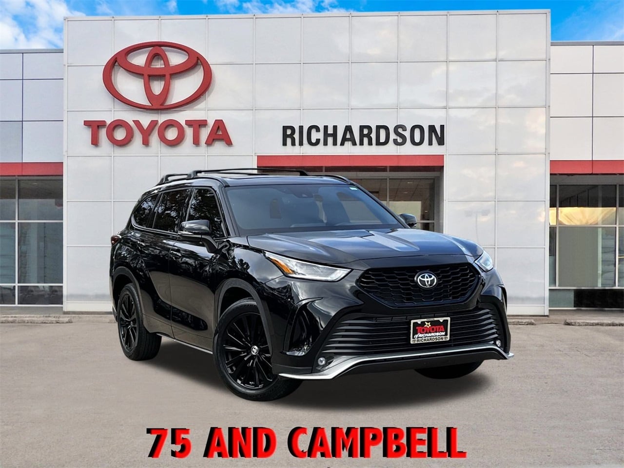 2023 Toyota Highlander XSE's photo