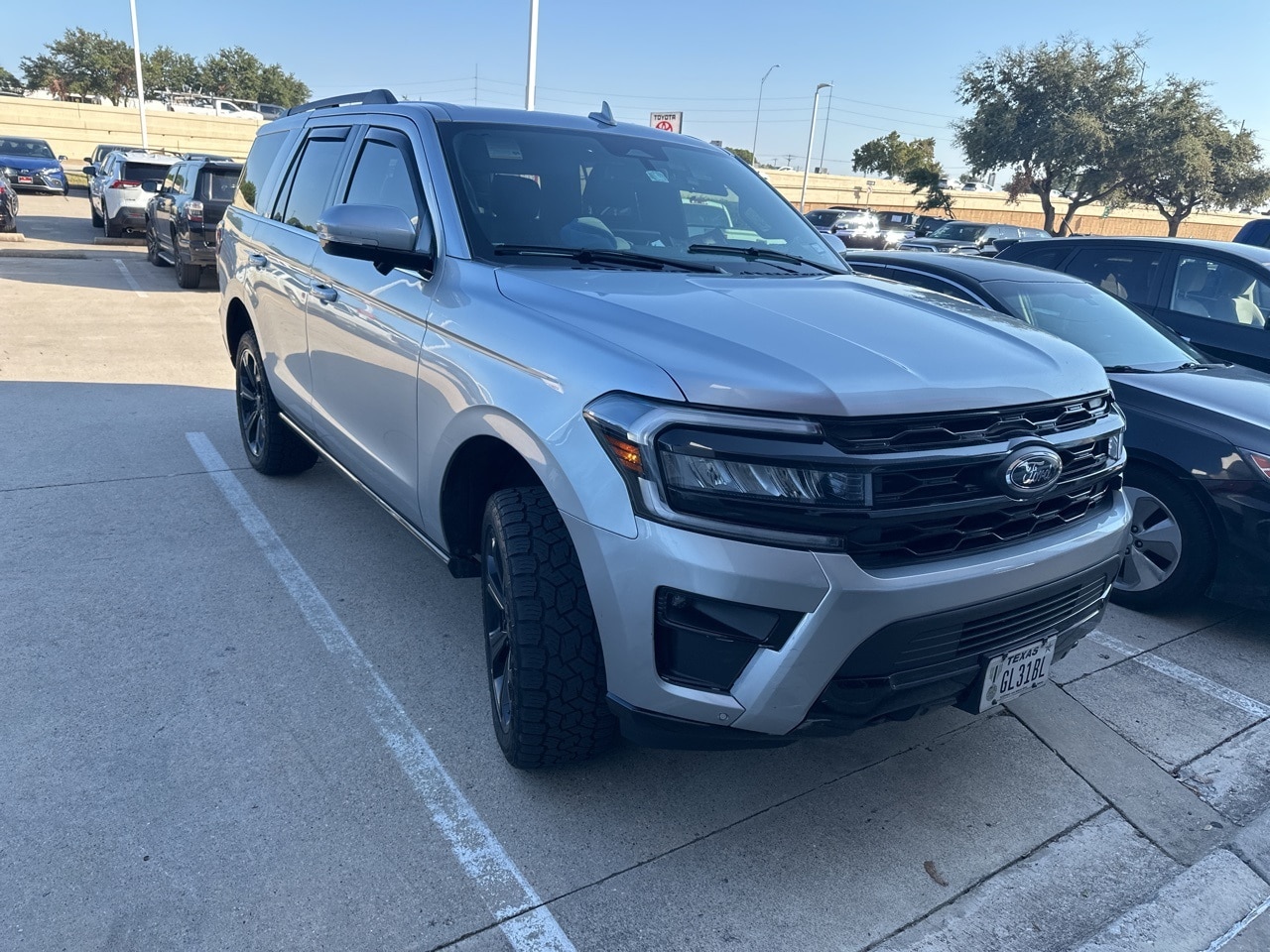 Used 2023 Ford Expedition Limited with VIN 1FMJU2A82PEA53784 for sale in Richardson, TX