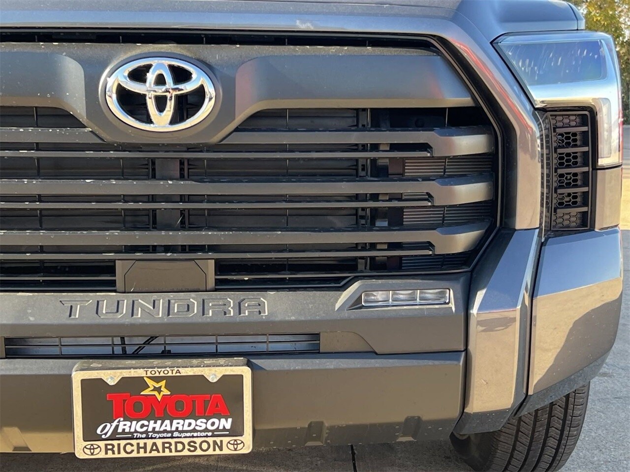 2025 Toyota Tundra SR5 photo 3