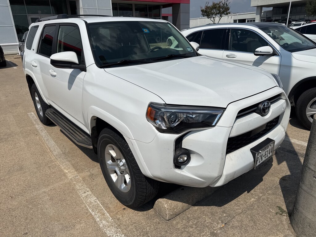 Used 2021 Toyota 4Runner SR5 w/Smart Key/17-in 6-Spoke Alloy SUV