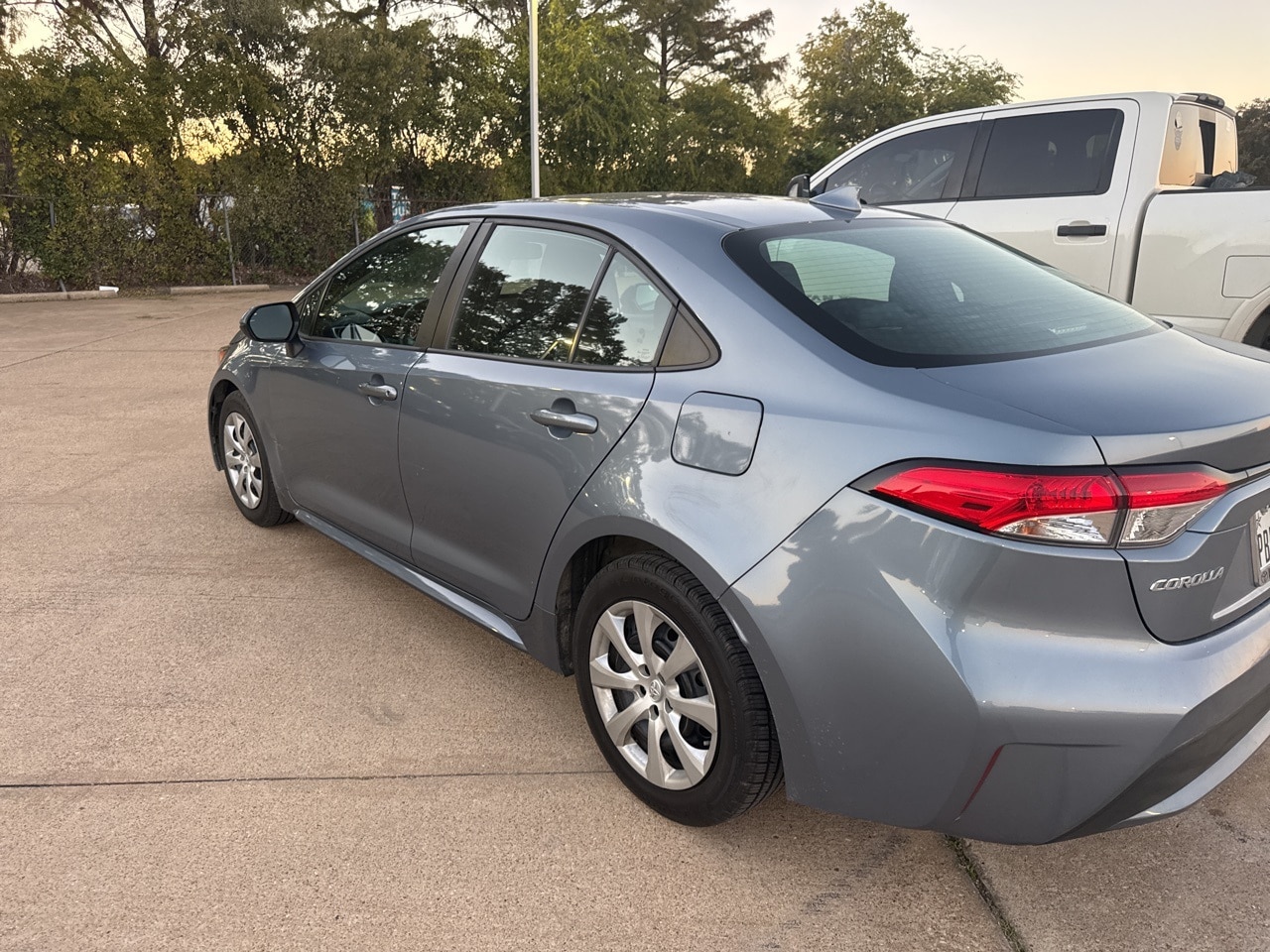 Used 2020 Toyota Corolla LE with VIN 5YFEPRAEXLP120379 for sale in Northfield, Minnesota