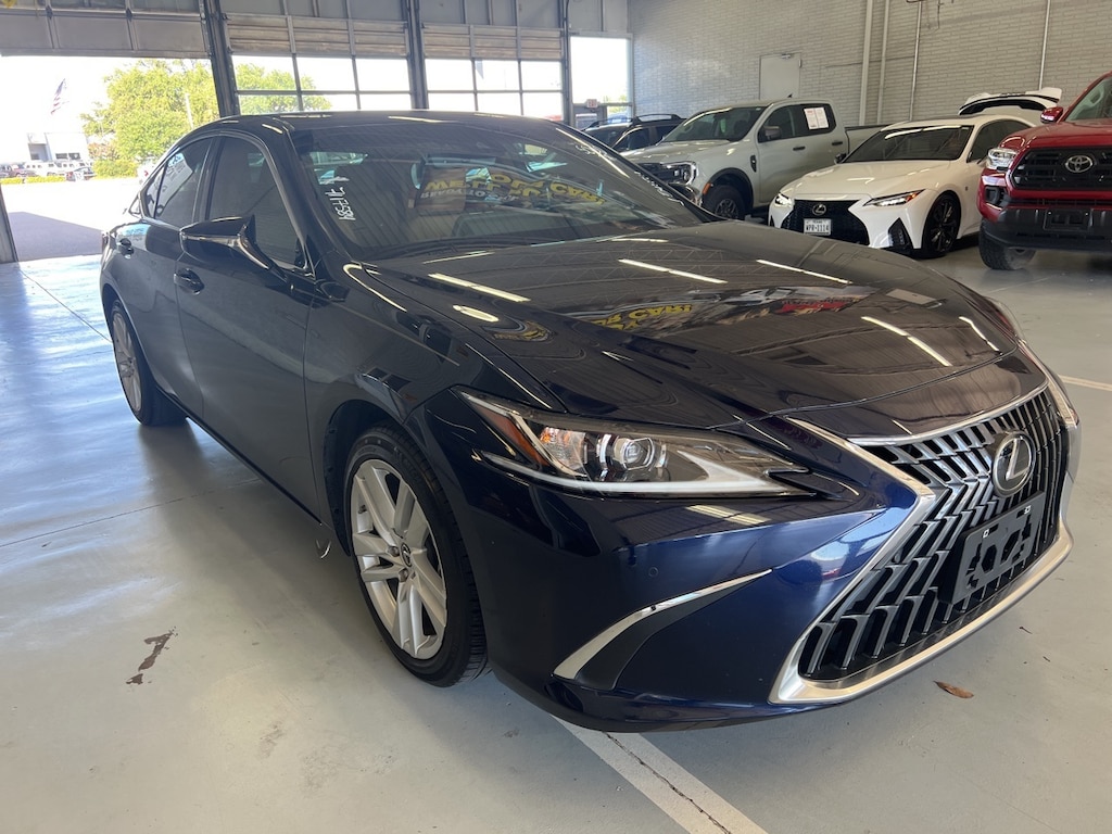 Used 2022 Lexus ES 350 350 Premium w/18-Inch Split-10-Spoke Alloy Sedan