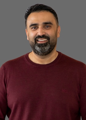 Staff member Syed Ali from ID_30cbae227de4