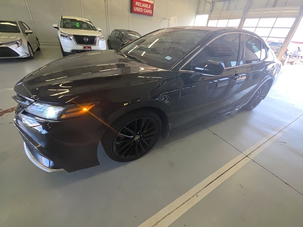 2021 Toyota Camry 2.5 Auto XSE's photo