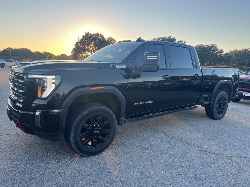 Used 2024 GMC Sierra 2500 HD AT4 w/X31 Off-Road/Technology Package Truck Crew Cab