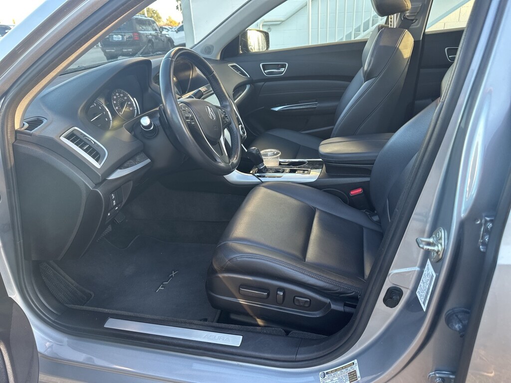 Used 2018 Acura TLX 2.4L w/Sunroof/Leather/Alloy Wheels Sedan