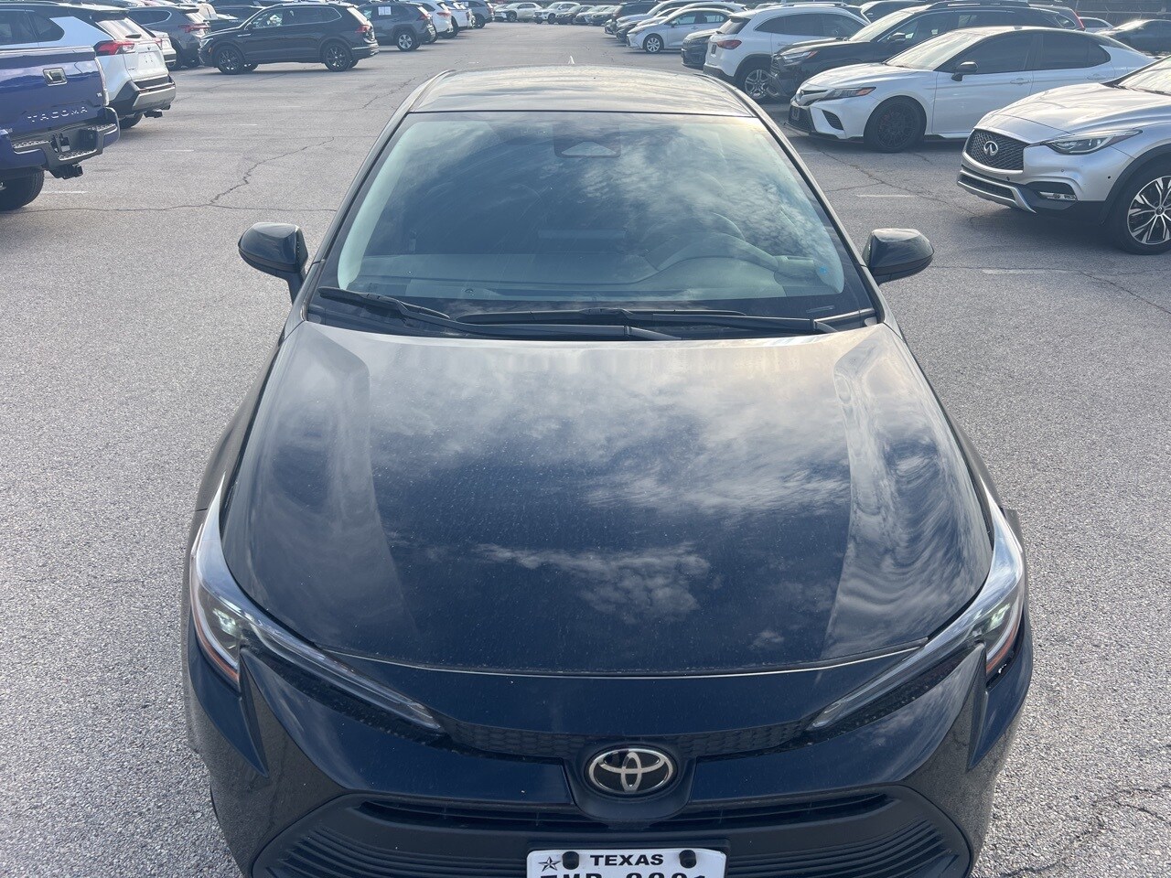 2024 Toyota Corolla LE photo 2
