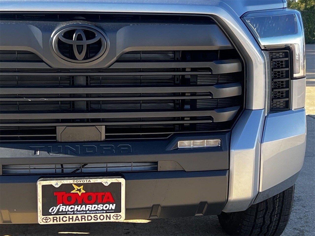 2025 Toyota Tundra SR5 photo 4
