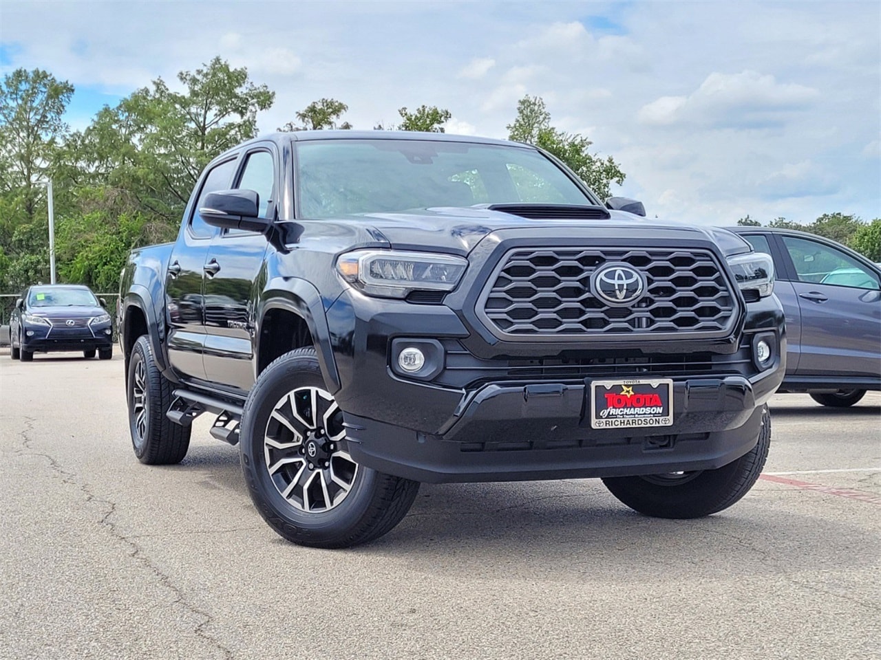 Used 2021 Toyota Tacoma TRD Sport with VIN 5TFAZ5CN1MX110986 for sale in Richardson, TX