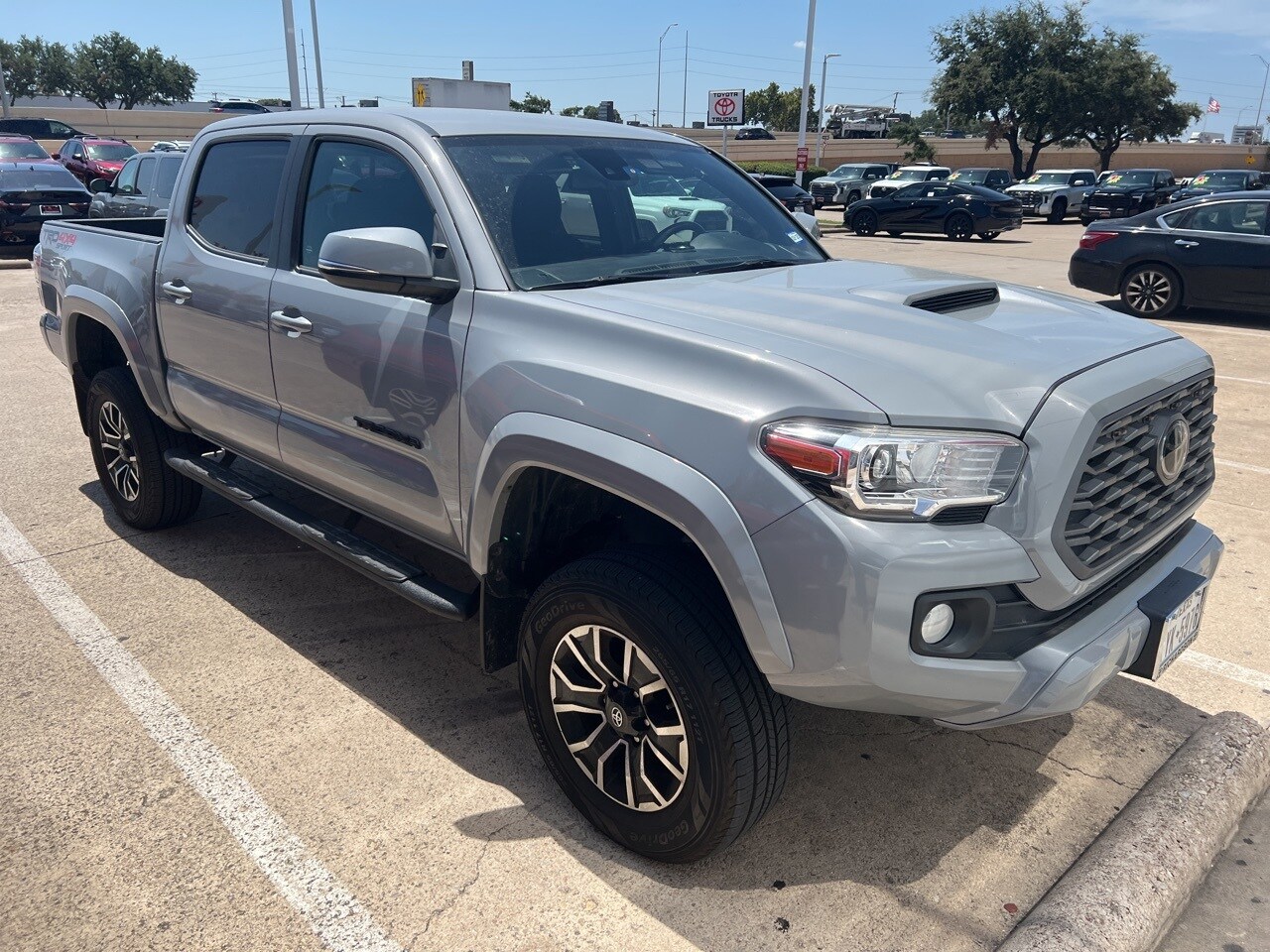 Used 2020 Toyota Tacoma TRD Sport with VIN 5TFCZ5AN9LX231291 for sale in Richardson, TX