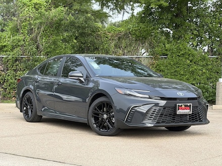 2026 Toyota Camry SE Sedan