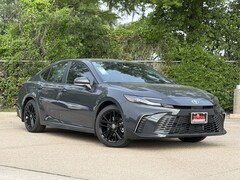 2026 Toyota Camry SE Sedan